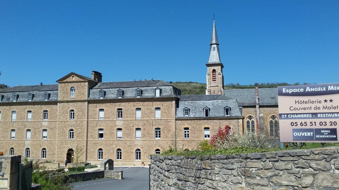 Accueil Du Couvent De Malet Hotel Saint-Côme-dʼOlt Buitenkant foto